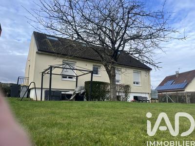 Maison - 104 m² - 6 pièces