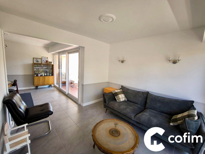 Appartement - 83 m² - 3 pièces