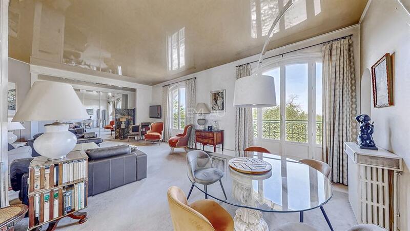 Appartement - 140 m² - 5 pièces