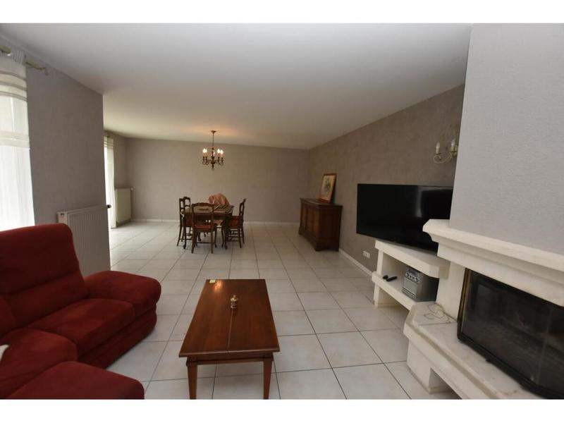 Maison - 122 m² - 4 pièces