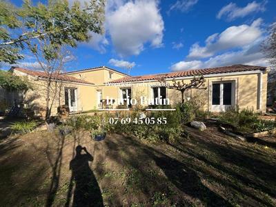 Villa - 202 m² - 6 pièces