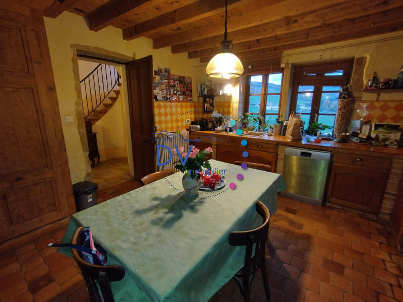 Maison ancienne - 176 m² - 6 pièces