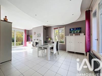 Maison - 139 m² - 6 pièces