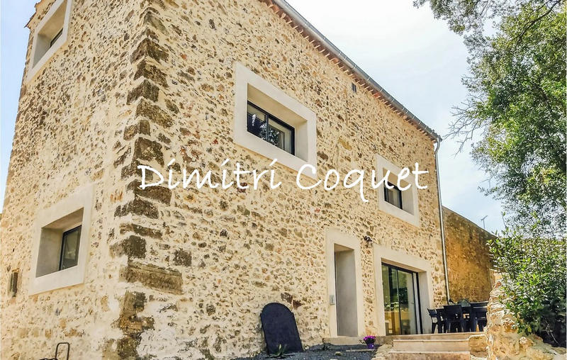 Propriété - 415 m² - 14 pièces