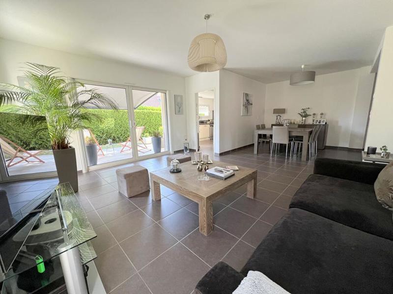 Maison - 176 m² - 6 pièces