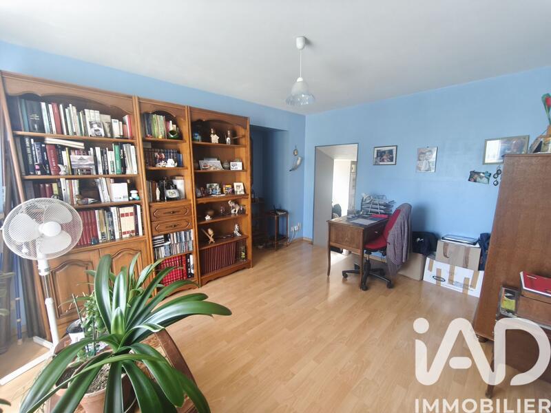 Maison - 165 m² - 10 pièces