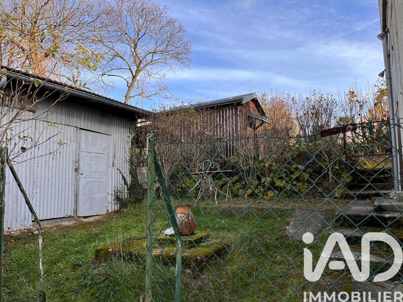 Maison - 99 m² - 6 pièces