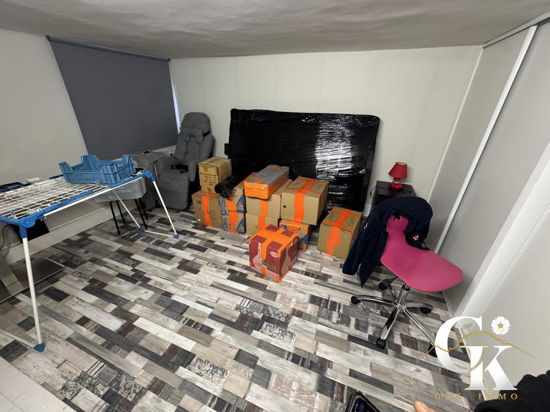 Maison - 137 m² - 7 pièces