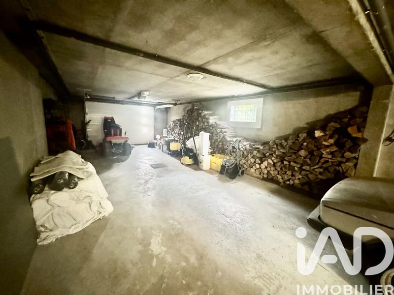 Maison - 262 m² - 7 pièces