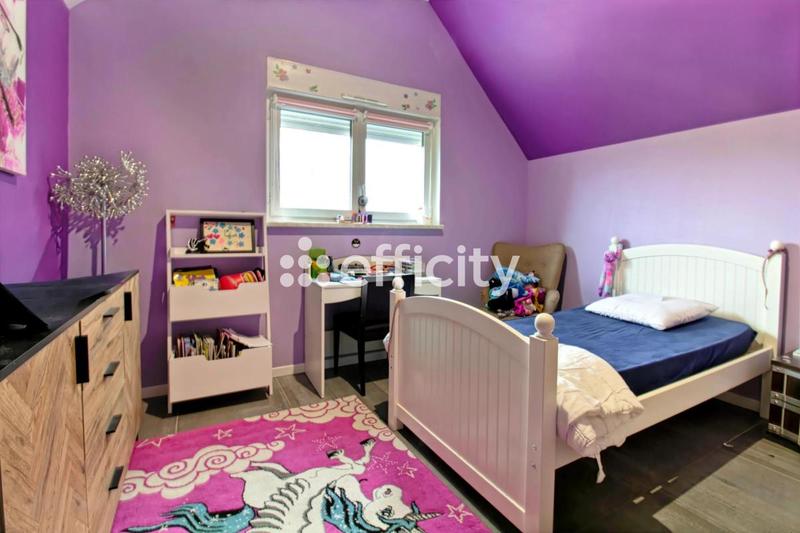 Maison - 105 m² - 4 pièces