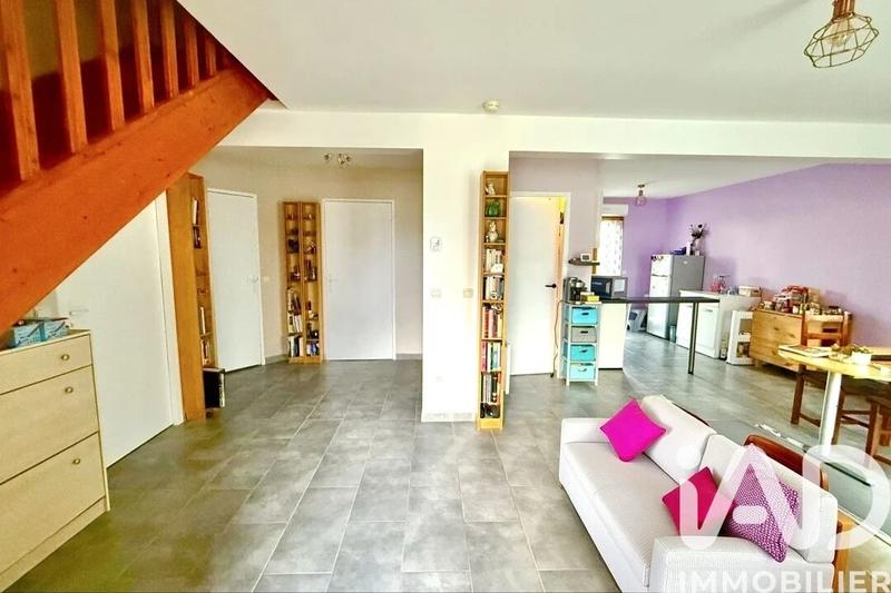 Maison - 95 m² - 6 pièces