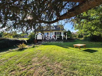 Maison - 156 m² - 6 pièces