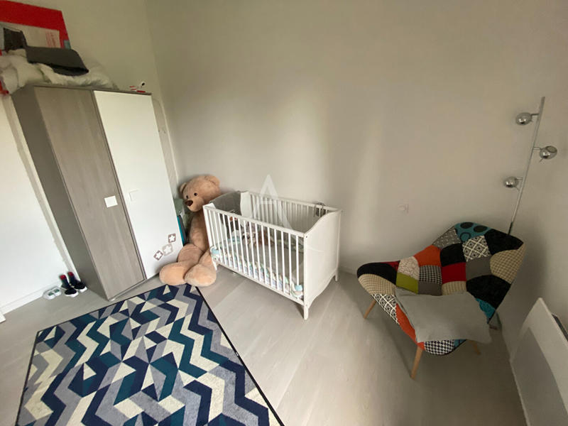 Maison - 90 m² - 3 pièces