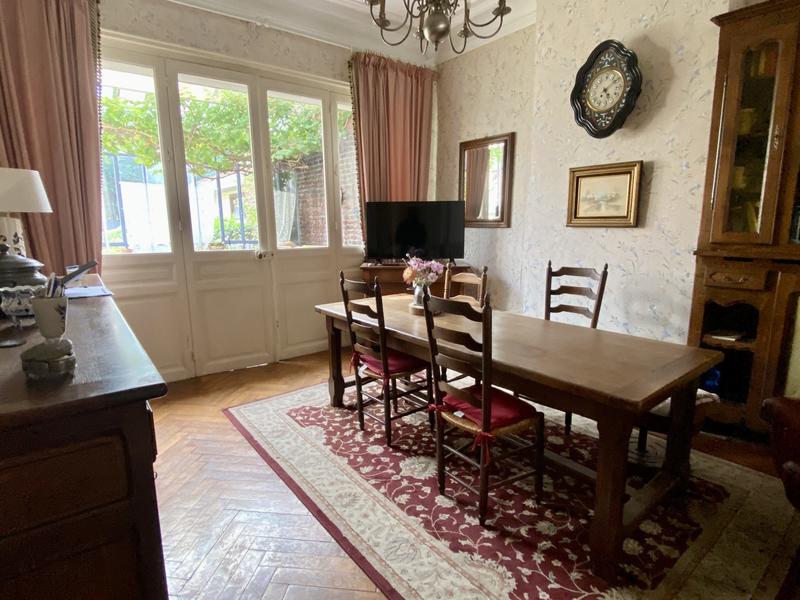 Maison - 192 m² - 6 pièces