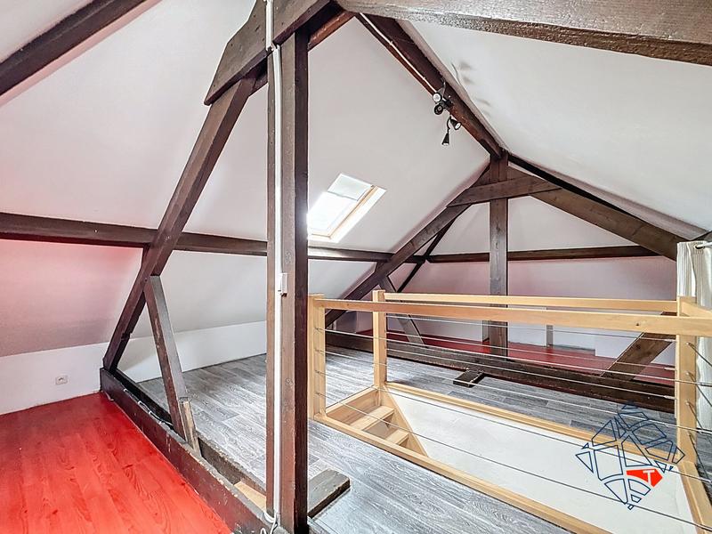 Maison - 97 m² - 5 pièces