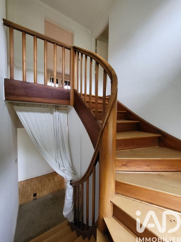 Maison - 102 m² - 4 pièces