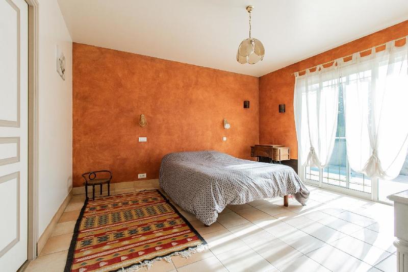 Maison - 206 m² - 8 pièces