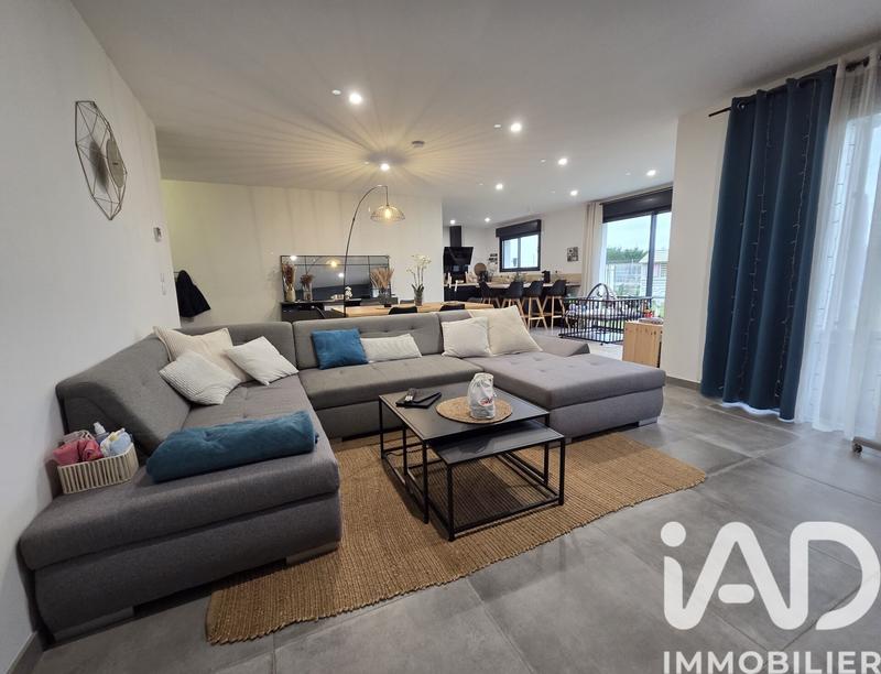 Maison - 105 m² - 4 pièces