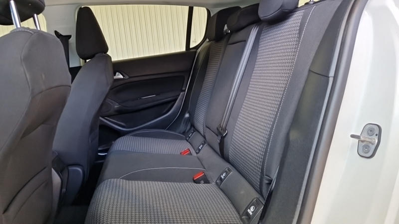 Peugeot 308 bluehdi 130ch ss bvm6 active