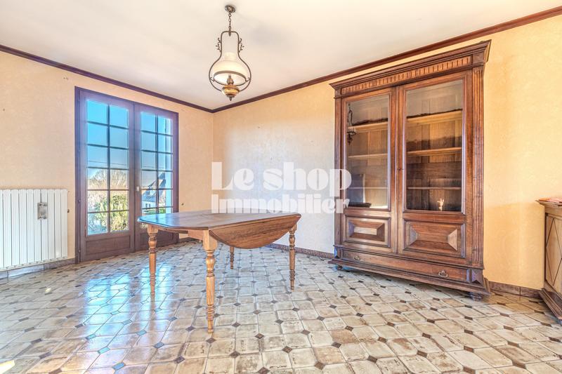 Maison - 140 m² - 6 pièces