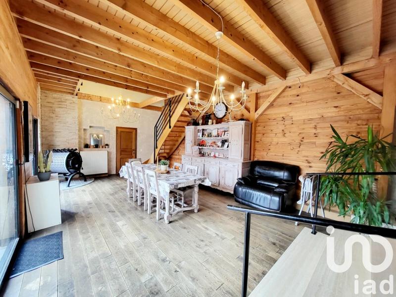 Maison - 179 m² - 5 pièces