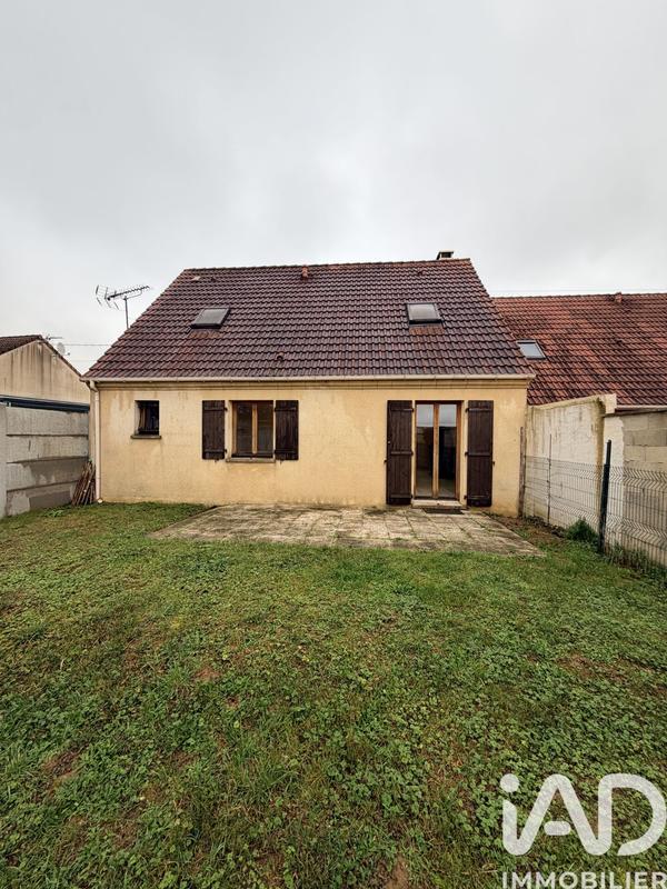Maison - 96 m² - 4 pièces