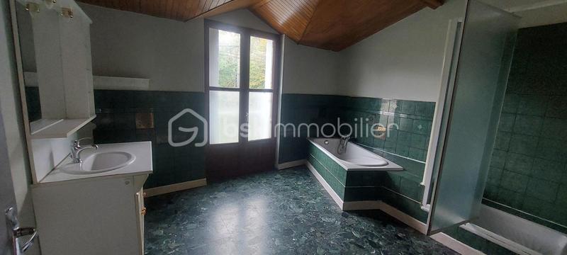 Maison ancienne - 181 m² - 4 pièces