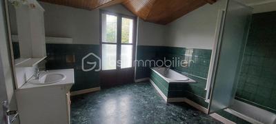 Maison ancienne - 181 m² - 4 pièces