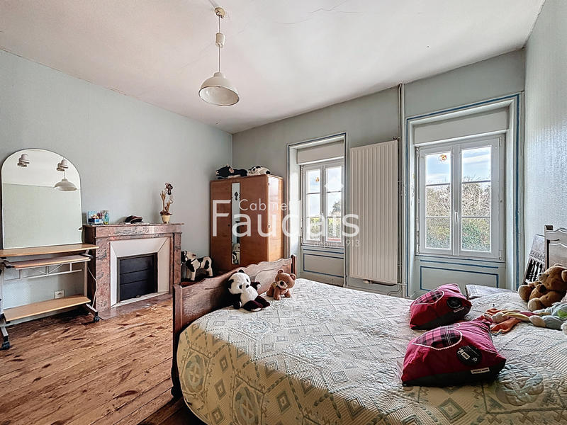 Maison - 147 m² - 6 pièces