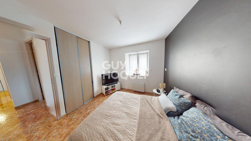 Maison - 101 m² - 6 pièces