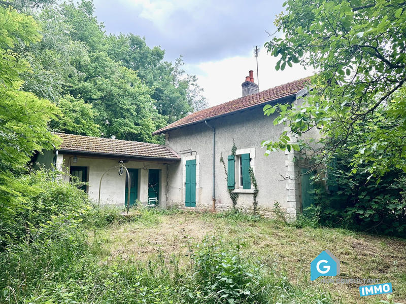 Maison - 330 m² - 8 pièces