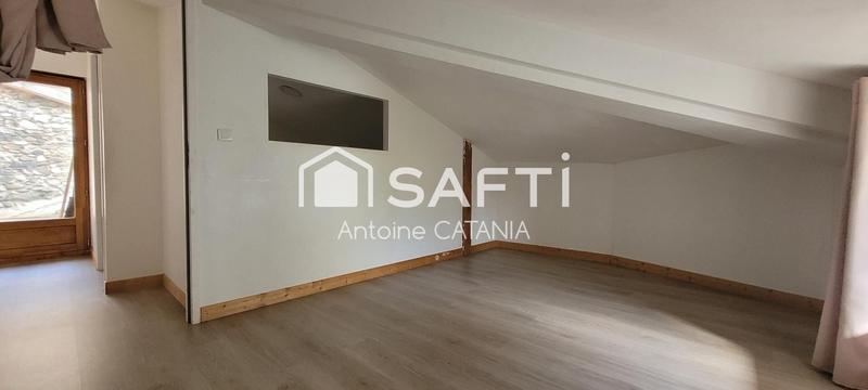 Maison - 97 m² - 5 pièces