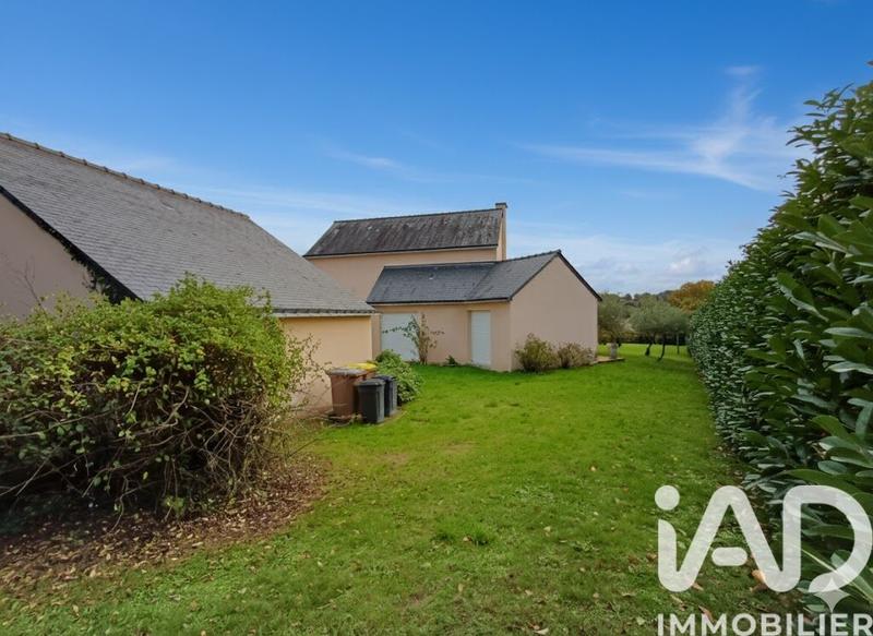 Maison - 211 m² - 6 pièces