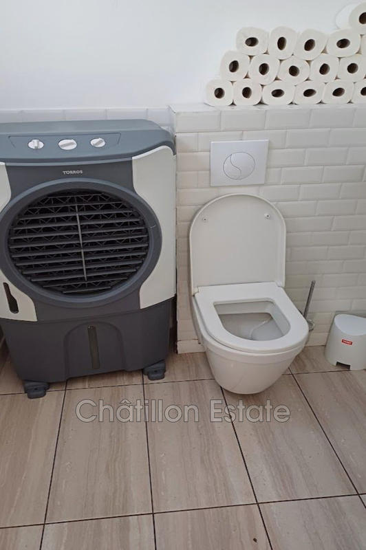 Fonds de commerce - Magasins - 64 m²