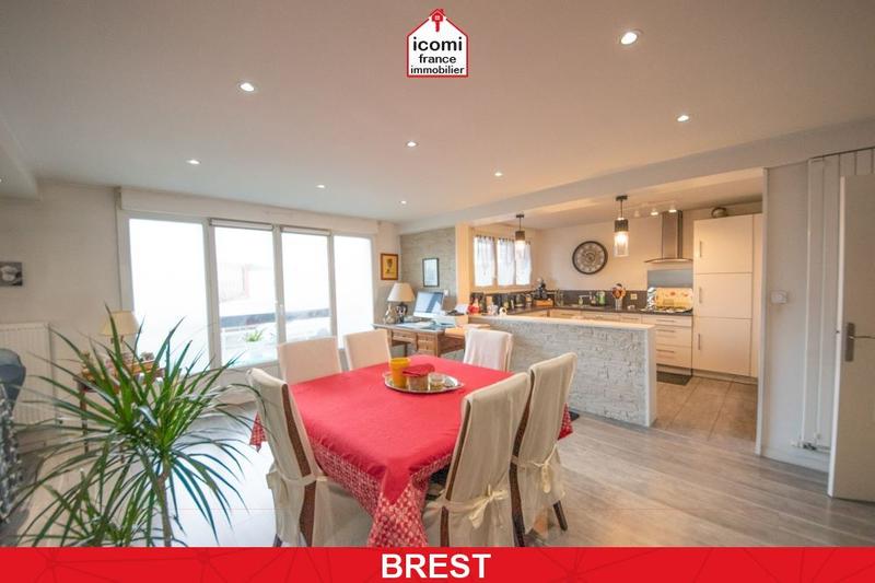 Appartement - 90 m² - 3 pièces