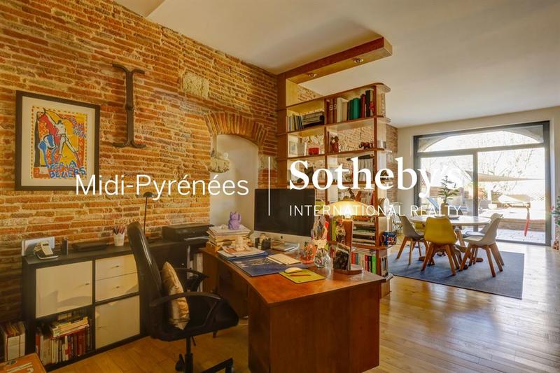 Maison - 258 m² - 5 pièces