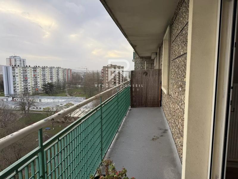 Appartement - 75 m² - 4 pièces