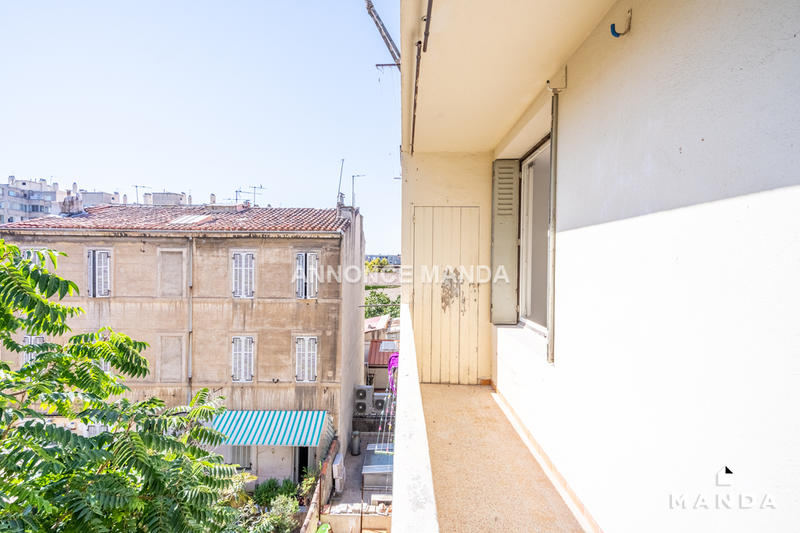 Chambre - 11 m² - 4 pièces