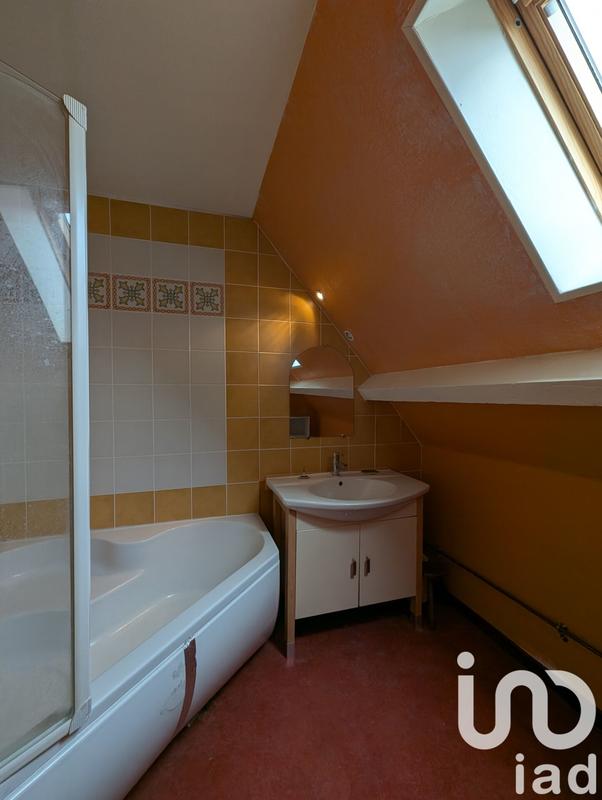 Maison - 183 m² - 6 pièces