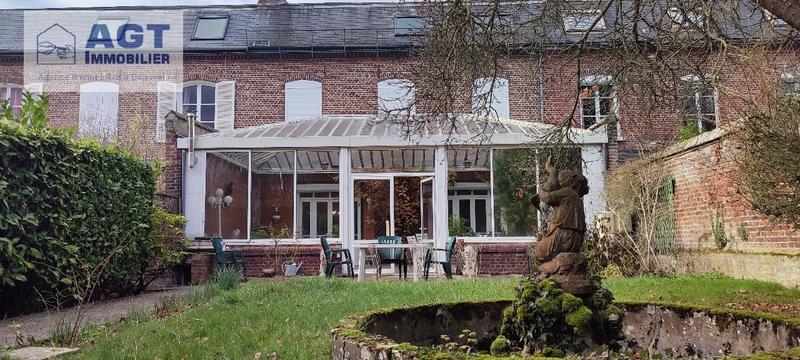 Maison - 220 m² - 7 pièces