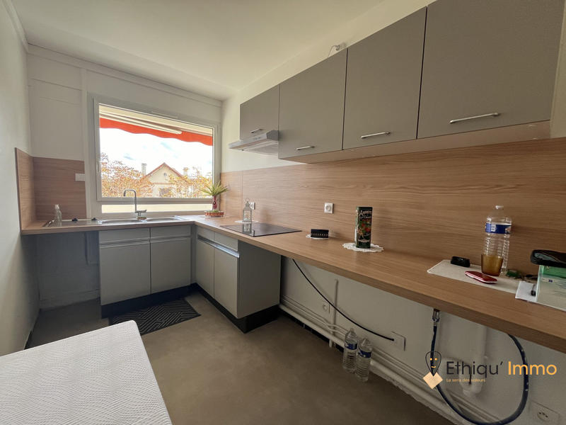 Appartement - 79 m² - 4 pièces