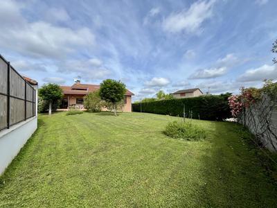 Maison - 180 m² - 7 pièces