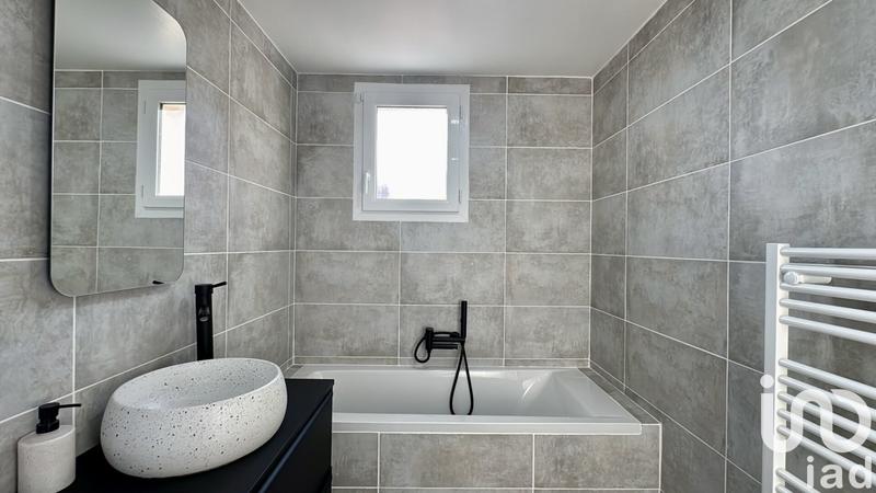 Maison - 137 m² - 6 pièces