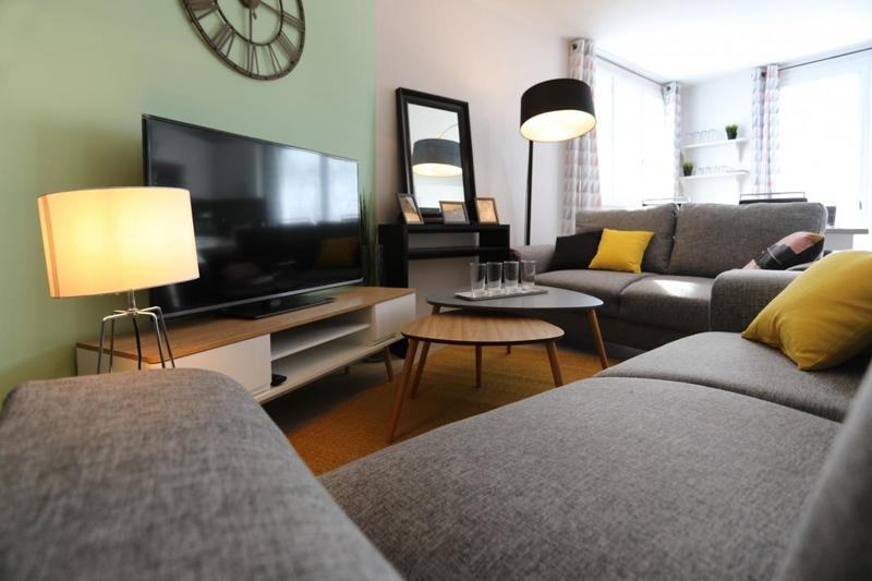 Appartement - 85 m² - 5 pièces