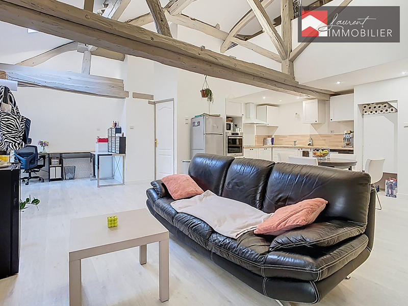 Appartement - 84 m² - 3 pièces