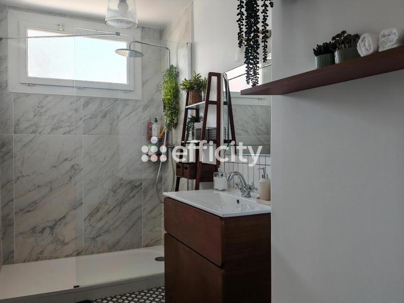 Appartement - 60 m² - 3 pièces