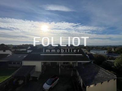 Maison - 197 m² - 8 pièces