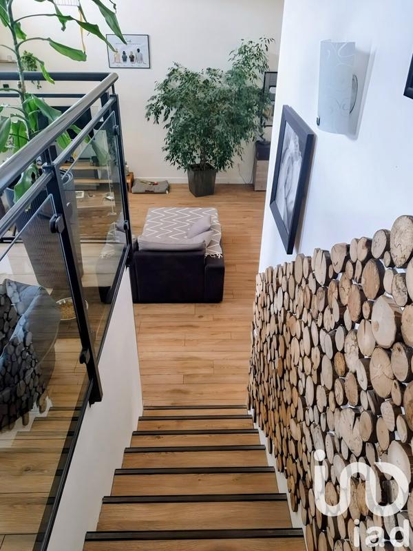 Maison - 122 m² - 6 pièces