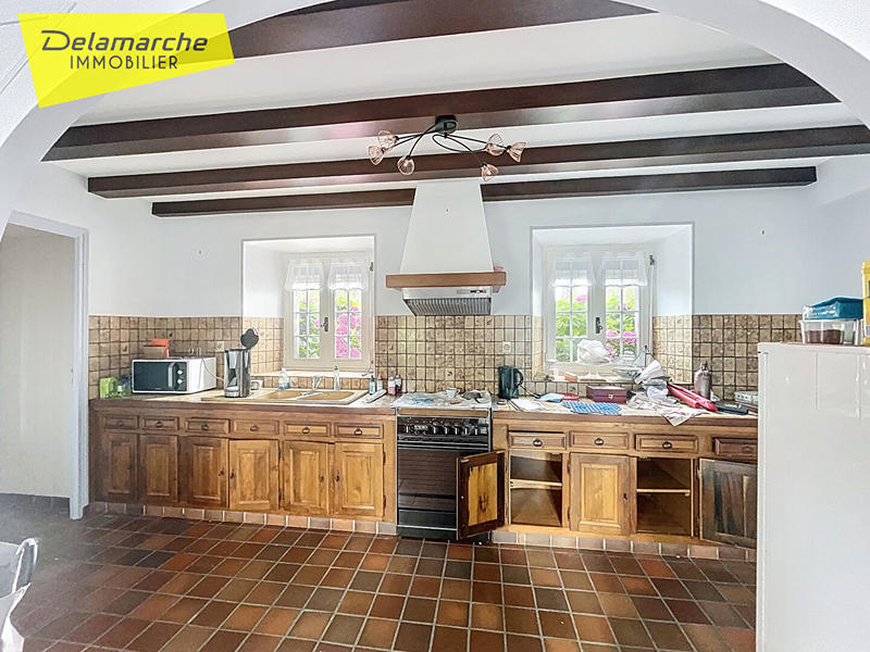 Maison - 151 m² - 7 pièces