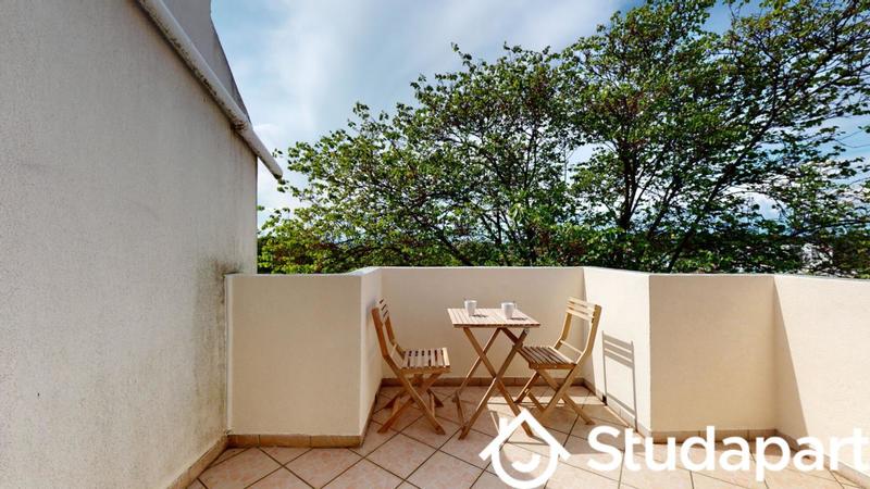 Chambre - 12 m² - 1 pièce